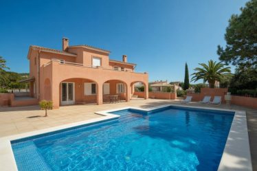 Achat immobilier en viager à Sainte Maxime : opportunité méconnue pour investisseurs avertis